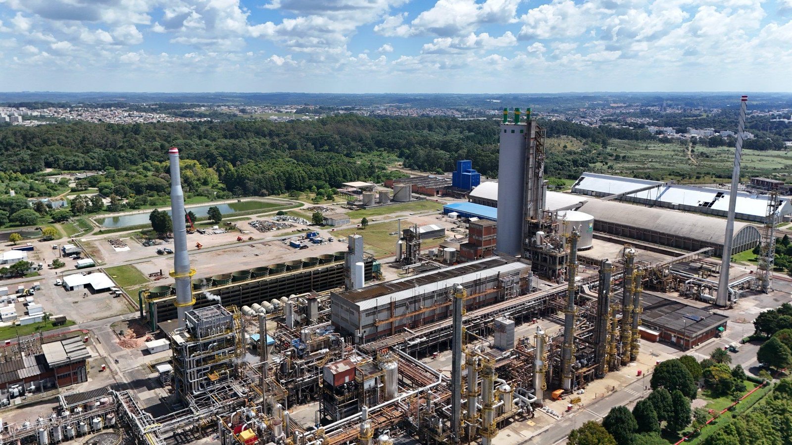 Petrobras Retoma Produção de Ureia no Paraná e Avança com Projeto de Fertilizantes em MS