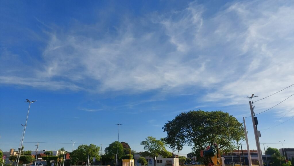 Três Lagoas enfrenta calor de 40 graus e ar seco na primavera