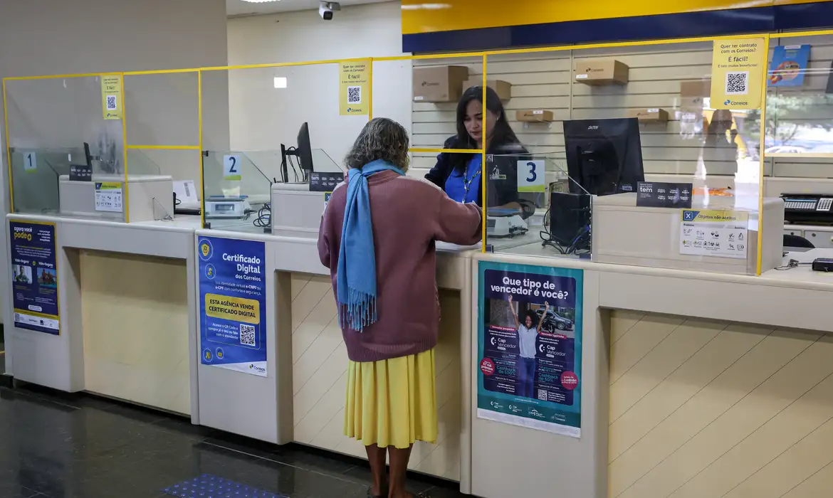 INSS antecipa 13º salário para beneficiários do Mato Grosso do Sul injetando R$ 811,7 milhões na economia local