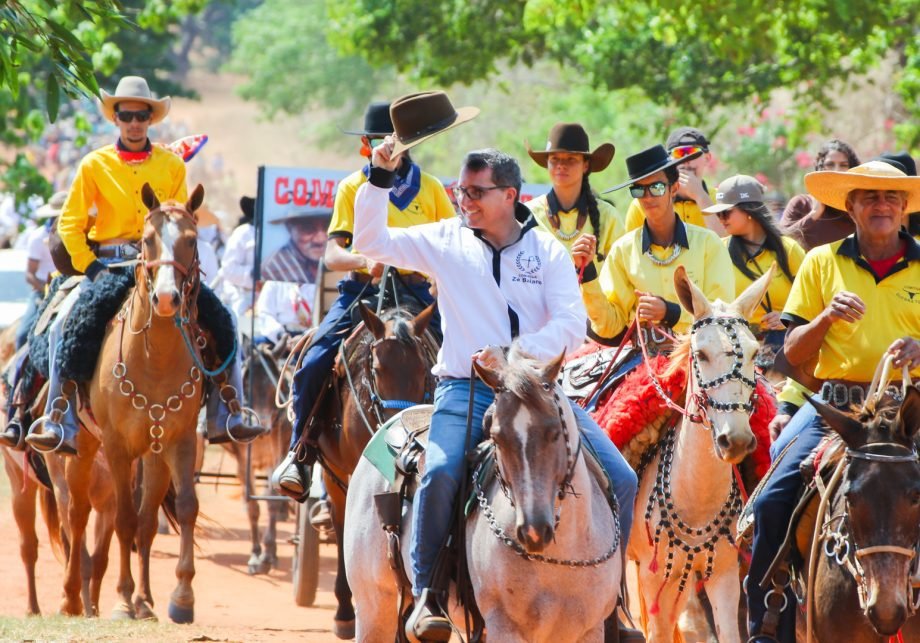 19ª Cavalgada do Arapuá traz transporte gratuito e shows neste fim de semana