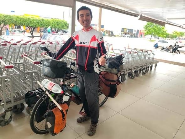 Ciclista de 39 anos busca companheira de viagem e inclui Três Lagoas na rota