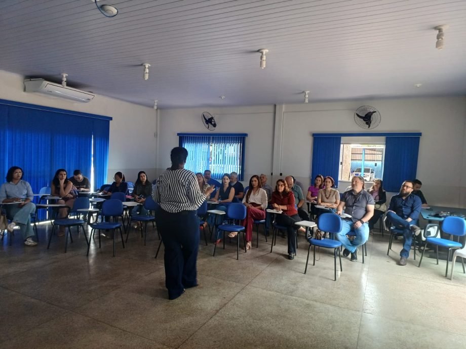 Três Lagoas estreita laços entre CRAS e escolas para aprimorar apoio a famílias em situação de vulnerabilidade