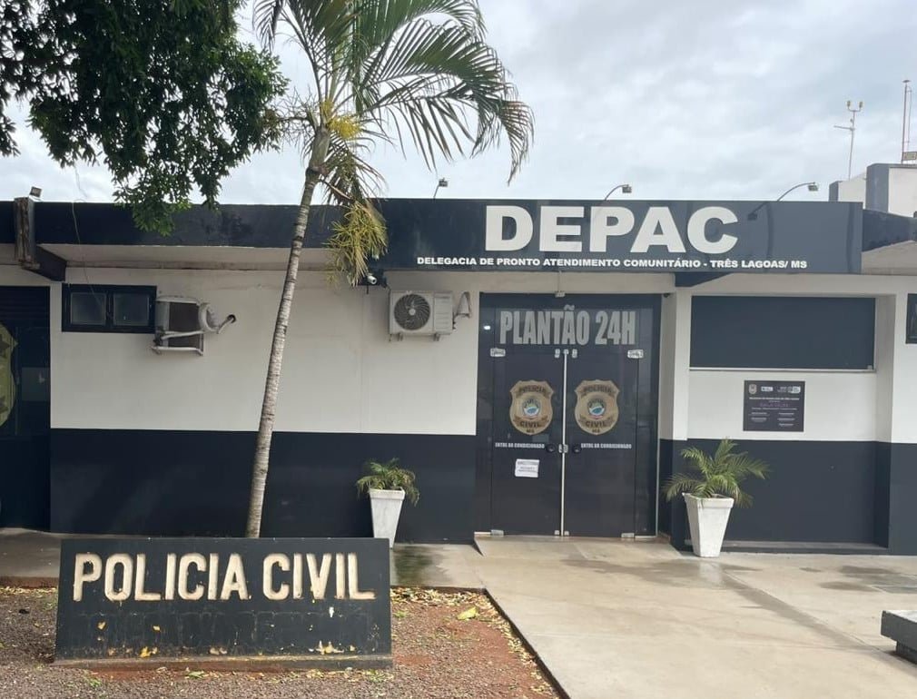 Quatro motos furtadas em invasão a loja no Jardim Cangalha