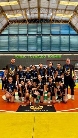 Vôlei feminino Sub-13 de Três Lagoas se Torna Vice-Campeão Estadual