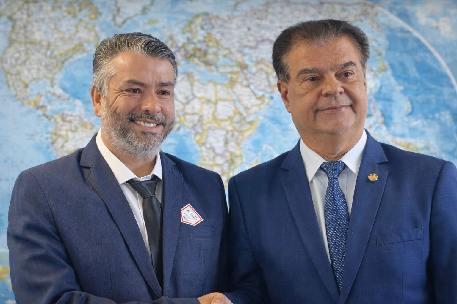 Santa Rita do Pardo: Prefeito busca recursos em Brasília para reconstruir pontes