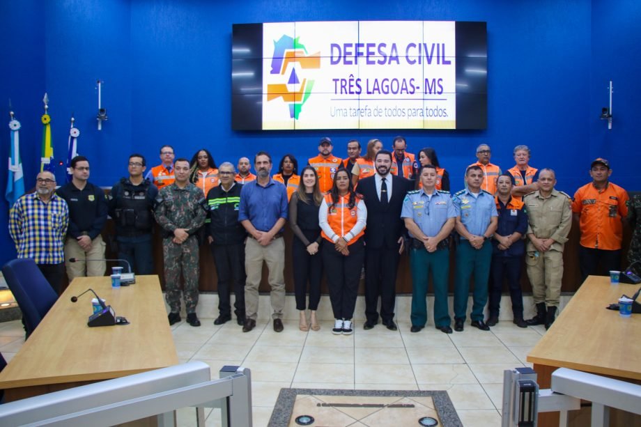 Curso da Defesa Civil reúne voluntários e comunidade para capacitação em gestão de riscos e desastres