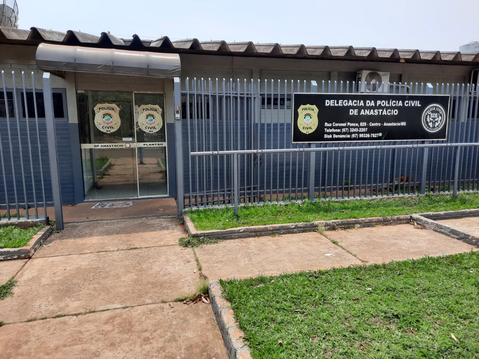 Roubo de veículos no pátio da prefeitura resulta em prisões na fronteira e na Capital