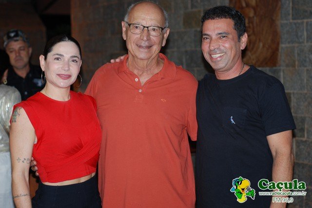 Dr. Jairo Queiroz celebra aniversário em grande estilo