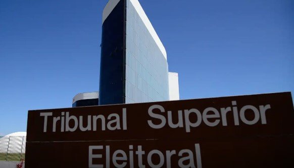 TSE estuda suspender canais com mais de 200 mil seguidores no WhatsApp antes da eleição