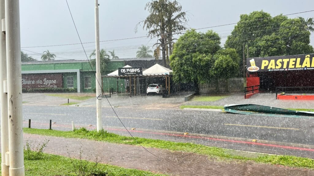 Três Lagoas pode registrar 117,8 mm de chuva no domingo de eleição