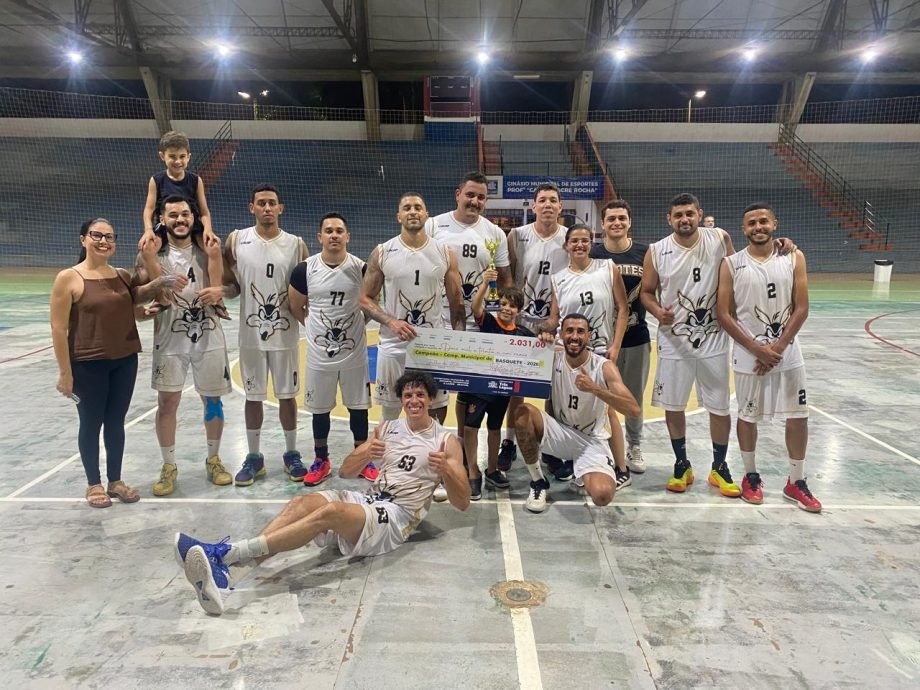 Coyotes vencem Capitalista por 42 a 33 e levam título do basquete em Três Lagoas