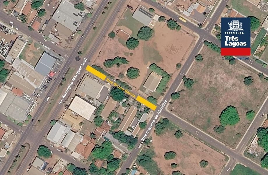 Recapeamento da Rua Bruno Garcia avança e otimiza trânsito na Vila Alegre, promovido pela Prefeitura