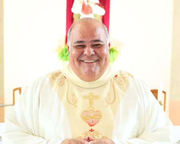 Diocese de Três Lagoas emite alerta sobre golpe de Pix usando nome do Padre Rogério