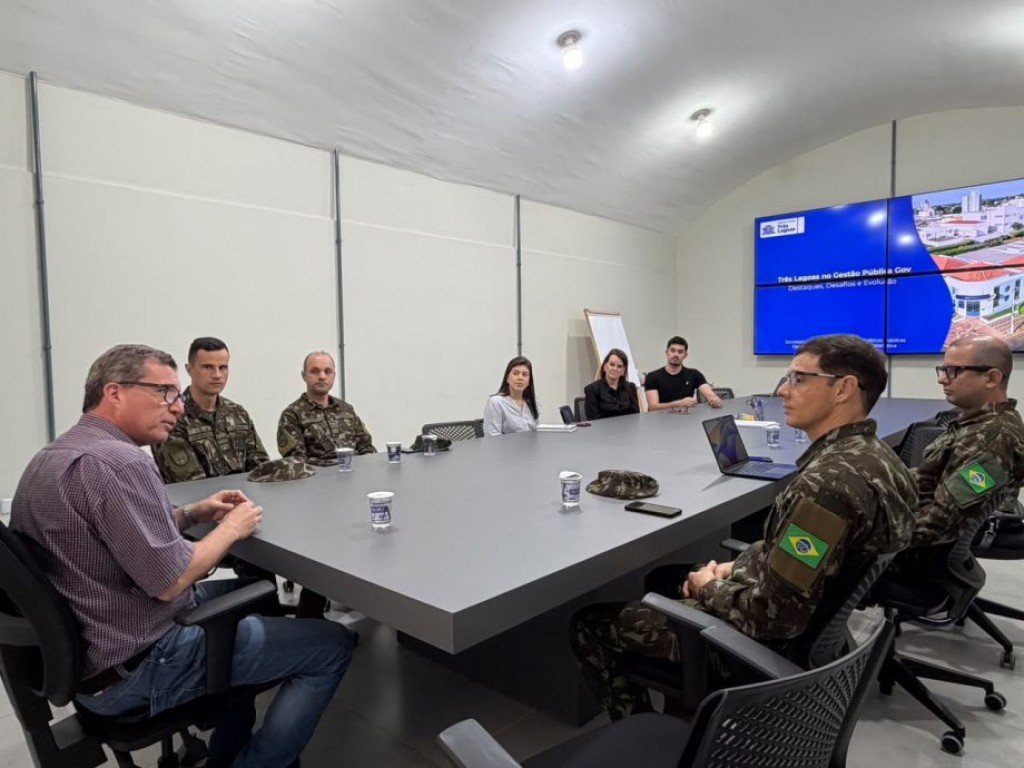 Prefeitura de Três Lagoas e Exército Brasileiro trocam informações sobre gestão pública