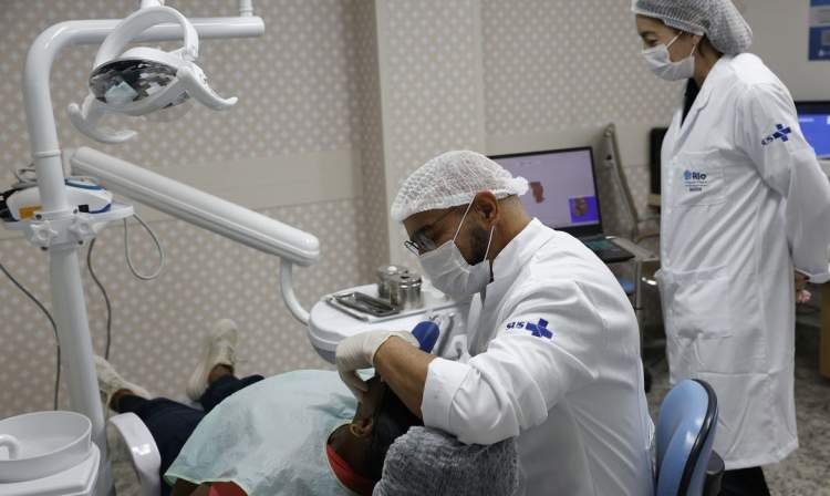 Mulheres vítimas de violência têm tratamento dentário pelo SUS de Três Lagoas MS