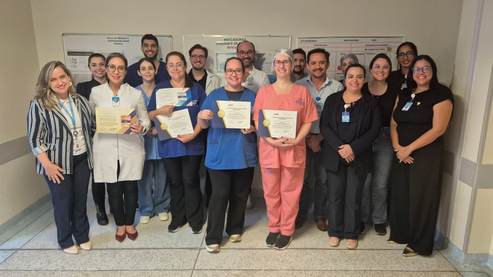 UTIs do Hospital Regional da Costa Leste recebem dois selos nacionais de excelência