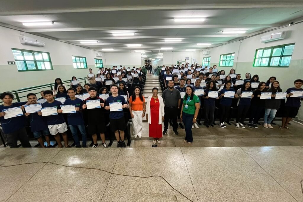 Escola de Três Lagoas amplia formação tecnológica e dobra número de formados