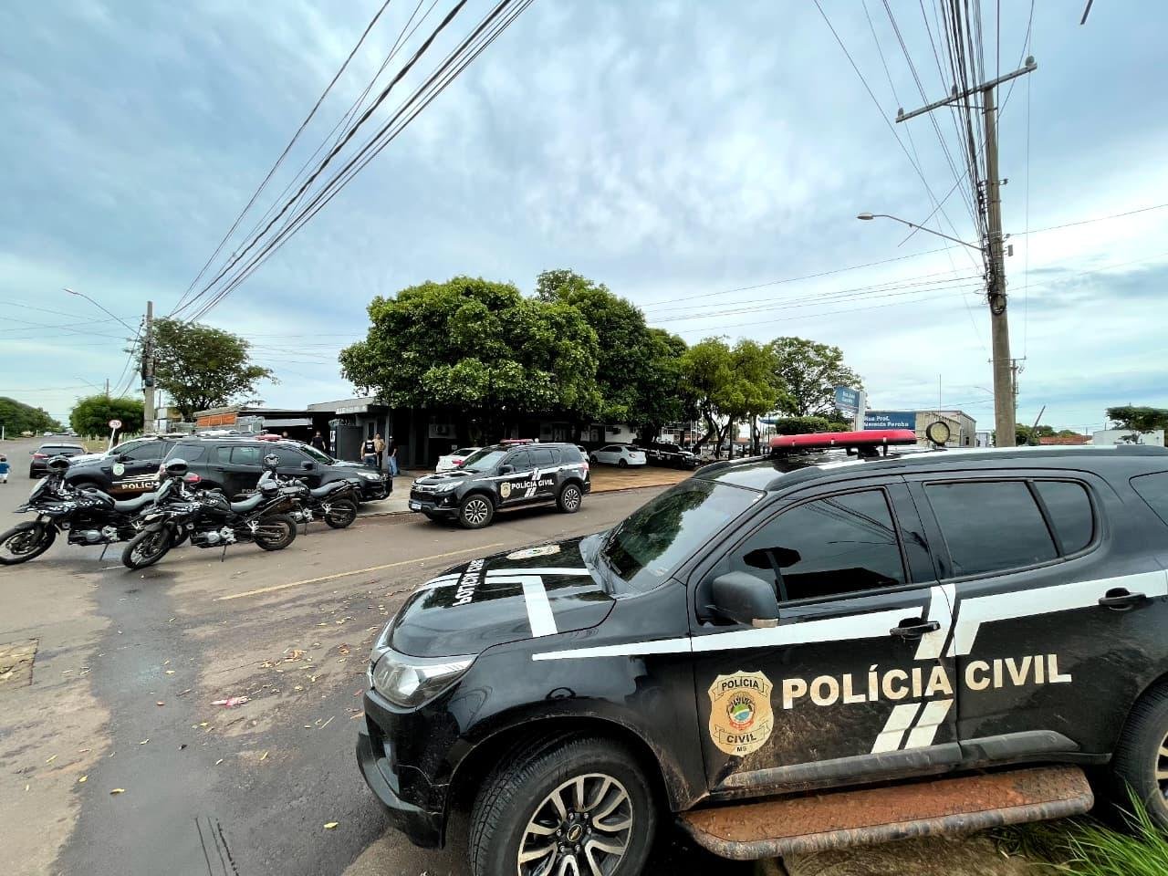 117 porções de drogas são apreendidas em operação policial no Jardim Alvorada
