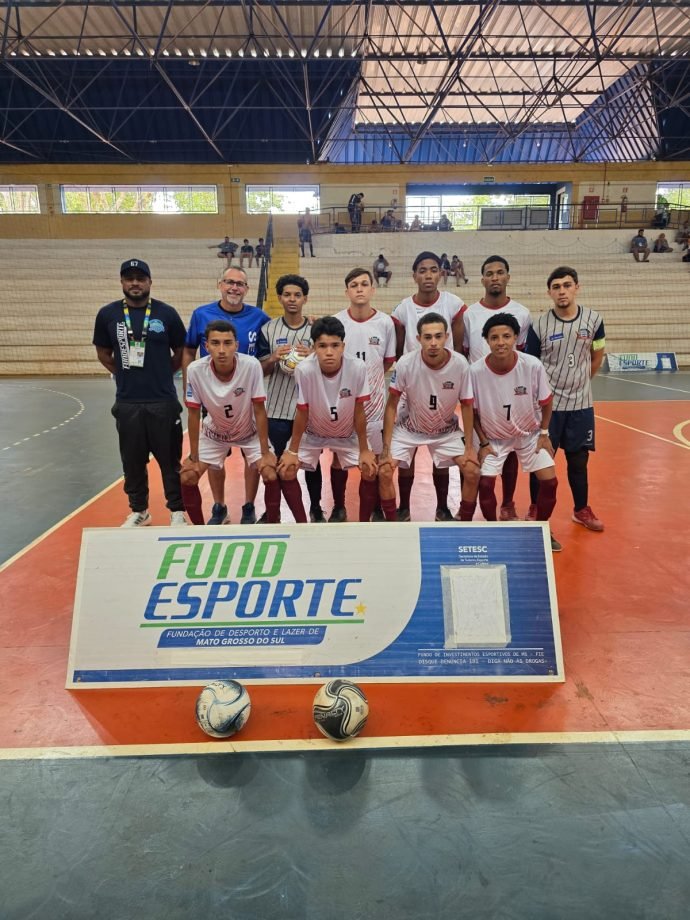 Futsal masculino da SEJUVEL inicia com vitória emocionante nos Jogos Escolares da Juventude de MS