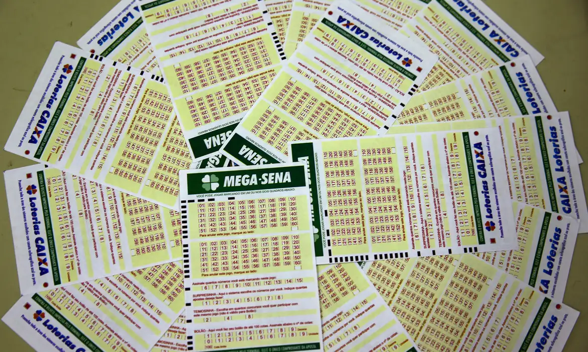 Mega-Sena acumula e prêmio chega a R$ 6 milhões no próximo sorteio
