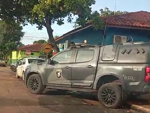 26 mandados e 12 policiais presos em operação contra desvio de cocaína em MS