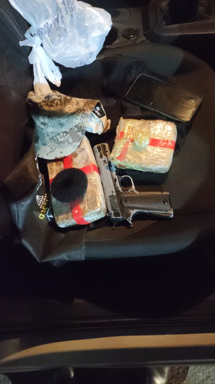 Força Tática apreende 1,5 kg de crack e prende suspeito na Vila Piloto, em Três Lagoas