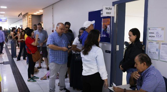 4.352 seções eleitorais mudam de endereço para o segundo turno