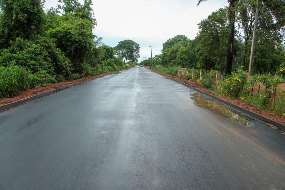 1ª etapa da pavimentação da Boiadeira está concluída e obras seguem para via de acesso ao Montanini