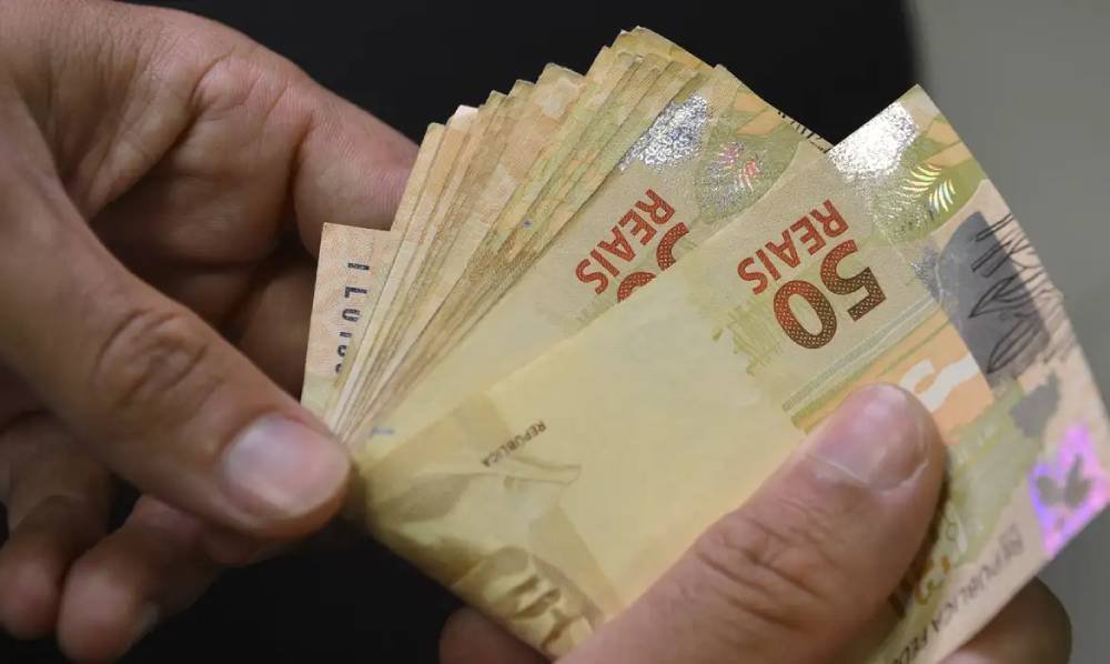 Governo de MS antecipa salário e servidores estaduais recebem no dia 3 de setembro