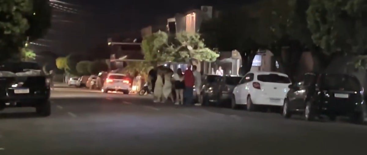 Confusão generalizada em Três Lagoas marca a virada do ano com 'barraco' e 'voadora' em carro