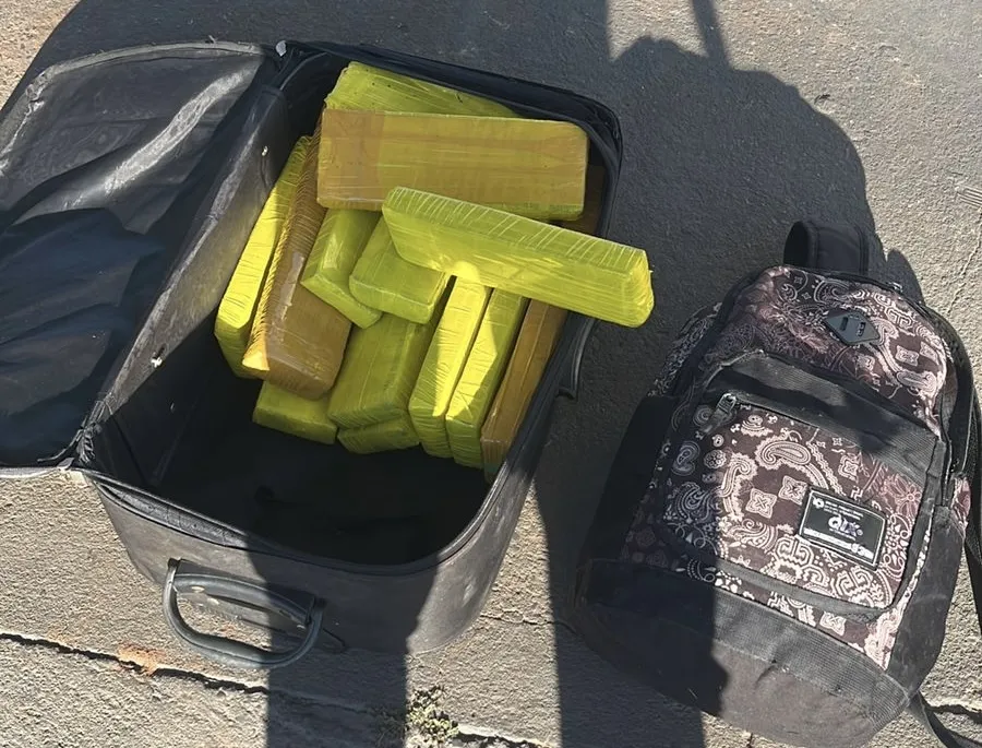 Policial militar de folga desconfia de passageira e apreende mala com quase 11 kg de maconha em Três Lagoas