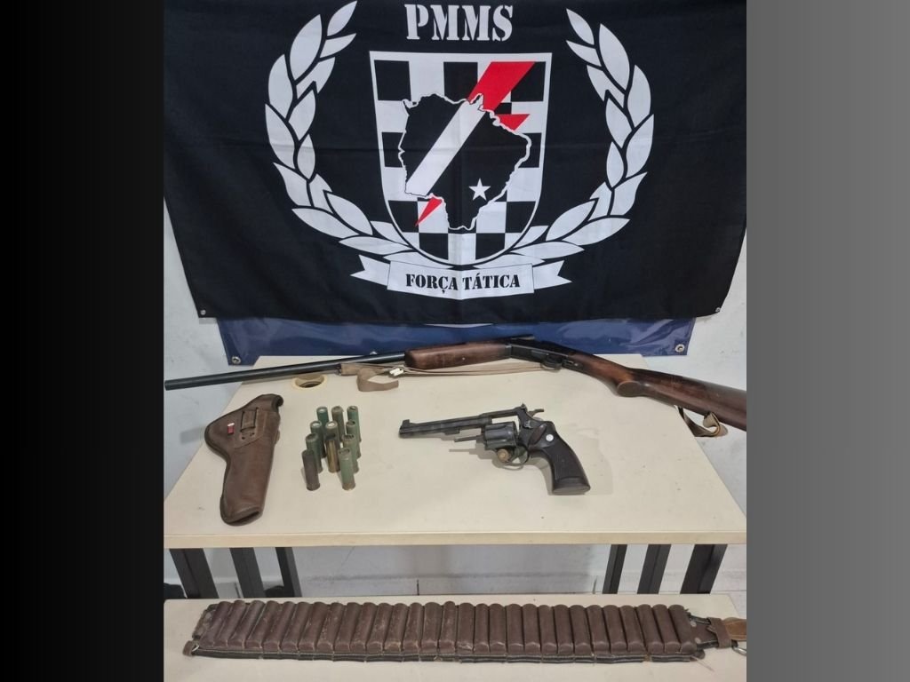 Força Tática apreende armas após disparos em residência no Jardim Ipanema