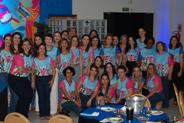 Uma Noite Memorável de Samba, Charme e Muita Elegância