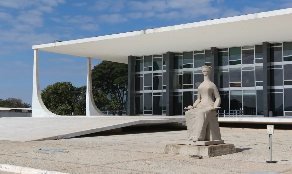 Teto de R$ 46 mil Transforma-se em ‘Piso’ e 80% da Elite do Judiciário Recebe Acima do Limite