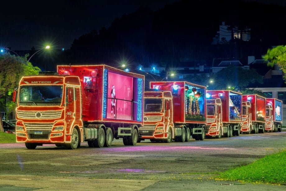 Dezenove quilômetros recebem a Caravana de Natal da Coca-Cola em Três Lagoas