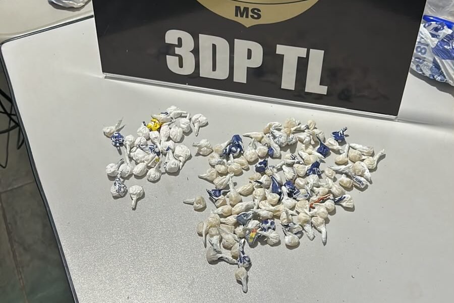 117 porções de drogas resultam na prisão de mulher em Três Lagoas